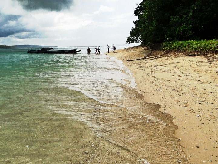 Jolly-Buyo-Island in Andaman Package